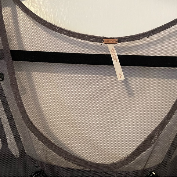 Free people beaded slip with black slip included - Picture 4 of 6